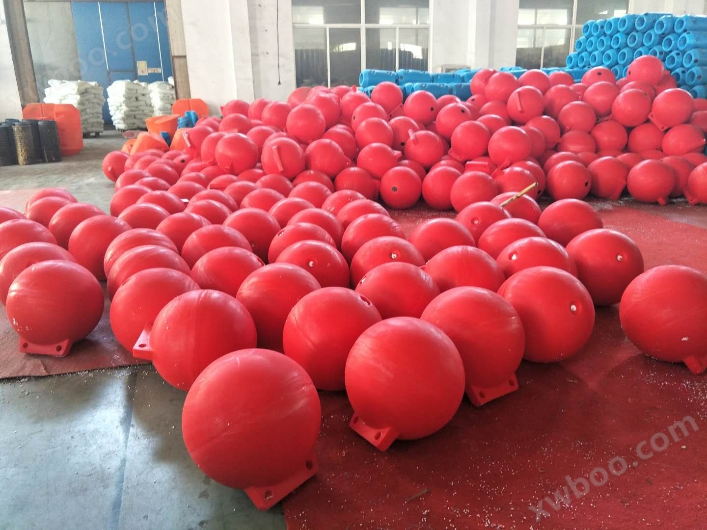 PE40单耳水库警示浮球 聚乙烯水上浮球厂家